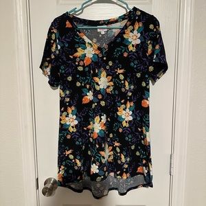 Lularoe Christy T